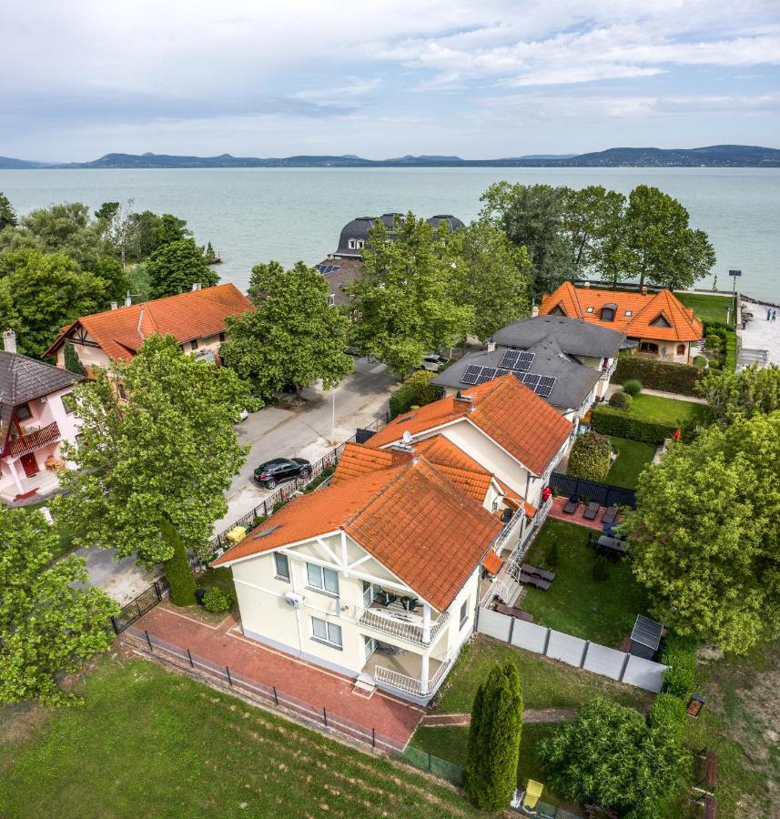 Villa Gabriella - Vizparti Balatonboglár Εξωτερικό φωτογραφία